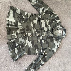 Light weight summer jacket